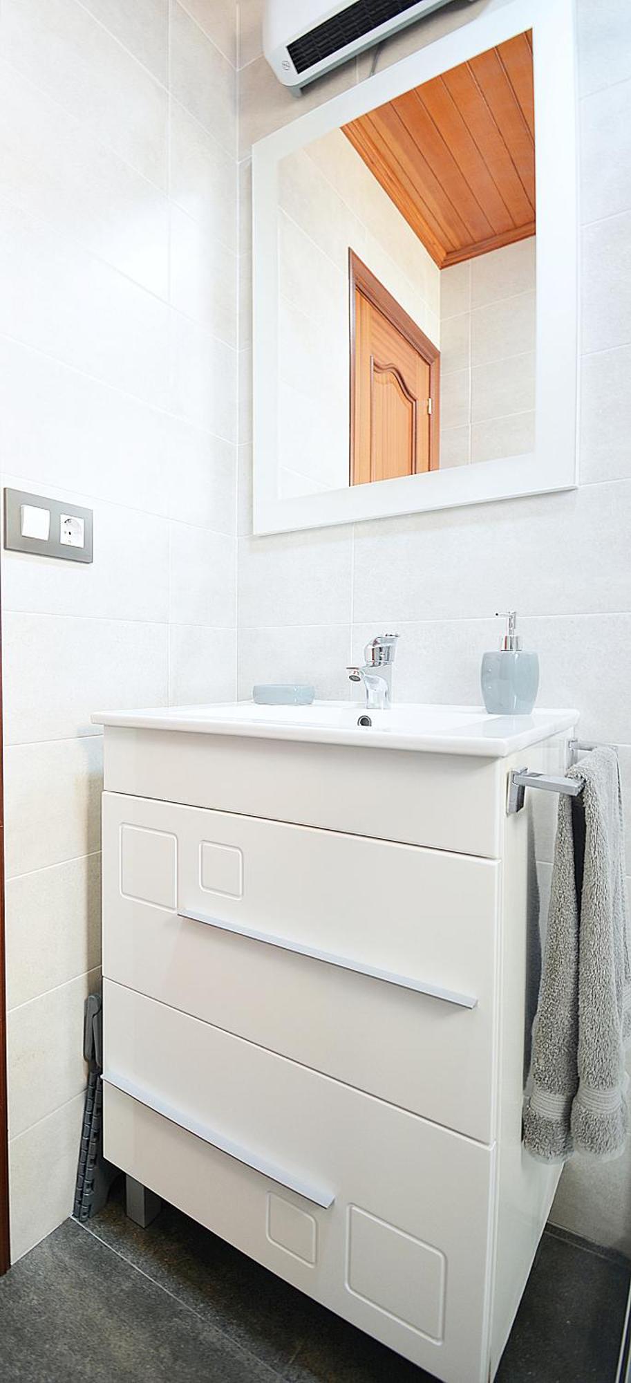 Galihost - Apartamento Con Vistas En Pedras Negras O Grove Bagian luar foto