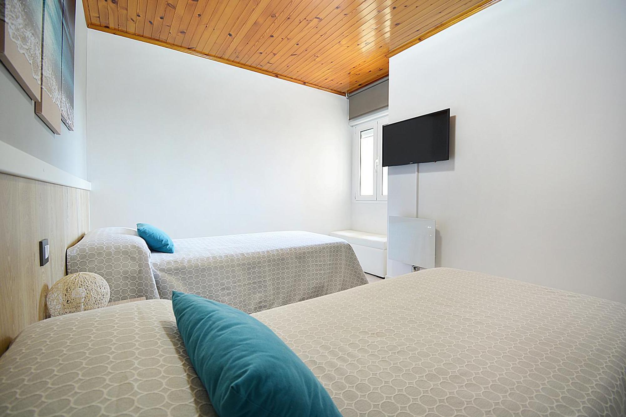 Galihost - Apartamento Con Vistas En Pedras Negras O Grove Bagian luar foto