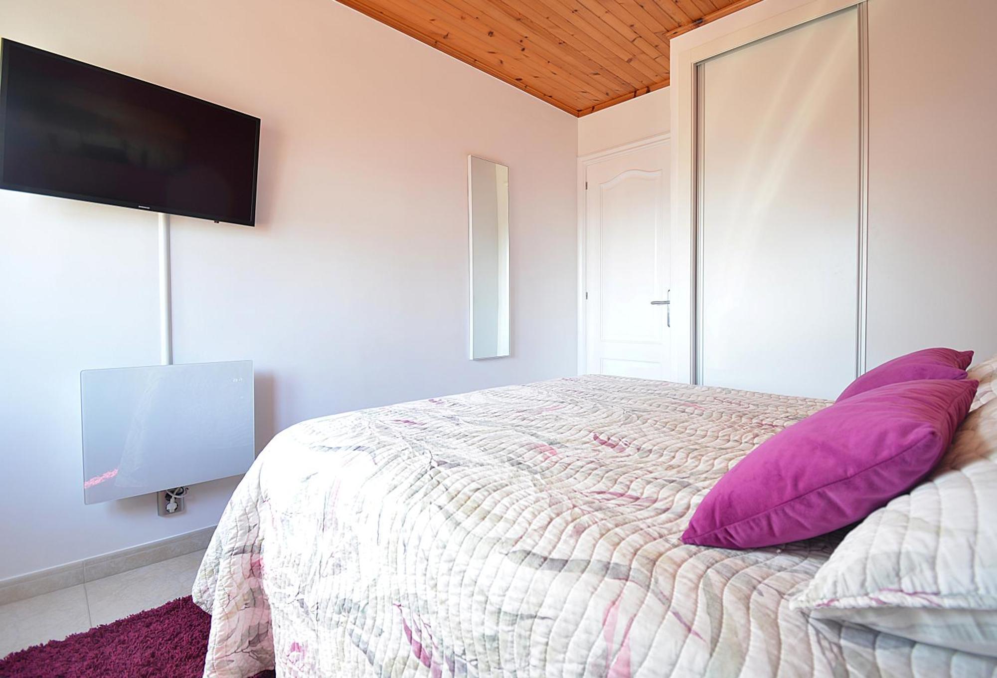 Galihost - Apartamento Con Vistas En Pedras Negras O Grove Bagian luar foto